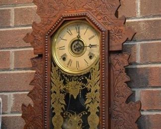 Gilbert Geranium #3 oak mantle clock - works