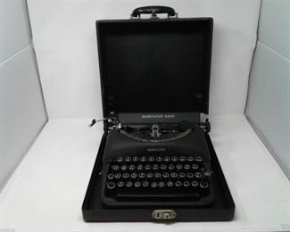 Remington Rand Manual Typewriter