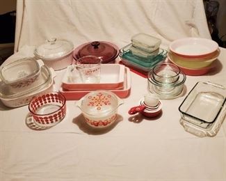 Collectable Pyrex and Corning Ware
