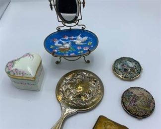 Dressing Table Items and Compacts