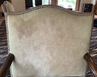 2pc Rustic Natural Hide & Leather Counter Height Chairs Barstools	48x25x25in    Seat	HxWxD	SC111