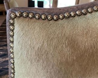 2pc Rustic Natural Hide & Leather Counter Height Chairs Barstools	48x25x25in    Seat	HxWxD	SC111