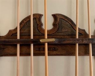 Custom Rustic Billiard Pool Table	36x52x102in	HxWxD	SC113