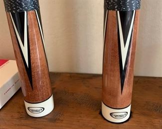 Custom Rustic Billiard Pool Table	36x52x102in	HxWxD	SC113