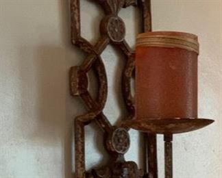 1pc Rustic Wrought Iron Candle Holder	31x8x8in	HxWxD	SC121