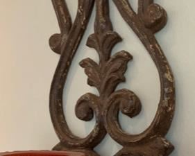 #2 1pc Rustic Wrought Iron Candle Holder	31x8x8in	HxWxD	SC122