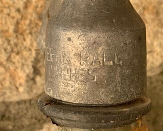 Victoria Antique Seltzer Bottle Pyramidal Snake Spout	12.5in H		SC146
