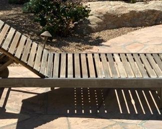 1pc Royal Teak Take Patio Lounger	32x27x78in	HxWxD	SC147
