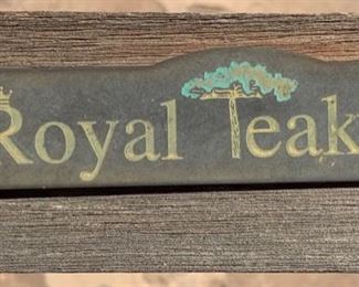 1pc Royal Teak Take Patio Lounger	32x27x78in	HxWxD	SC147
