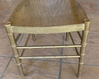 2pc Vintage Carved Chairs Gold	25x17x16in   seat height: 17in	HxWxD	SC150