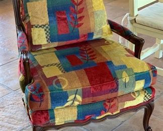 Sherrill Furniture Wood Framed Chair Red/Yellow Pattern	35x31x29in	HxWxD	SC155
