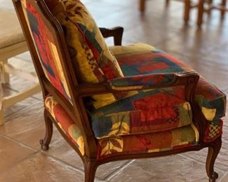 Sherrill Furniture Wood Framed Chair Red/Yellow Pattern	35x31x29in	HxWxD	SC155
