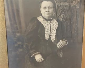 Antique Framed Double Portrait	23x33in		SC184