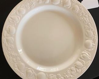 17pc Franco Giorgi Quadrifoglio Dinner Plates	10.25in Diameter		SC230