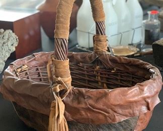 Artist Made Rustic Hide & Leather Weave Basket	15x18.5x15.5in	HxWxD	SC236