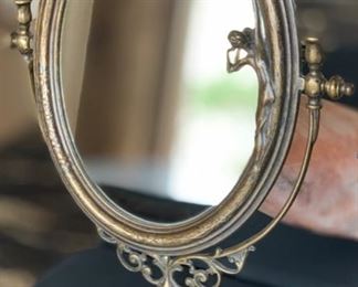 Italy Cast Bronze Vanity Mirror	17x13.5x4in	HxWxD	SC237