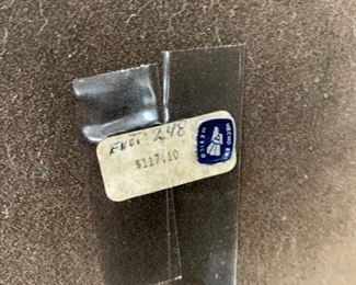 Dupuis Mexico Polished Frame Vanity Mirror	17x12x10.5in	HxWxD	SC240