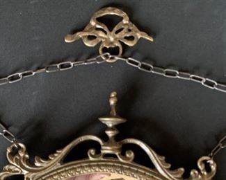 Italy Bronze Round Hanging Mirror	16x14		SC243