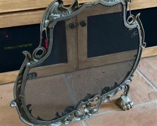 Cast Brass Baroque Dragon Fireplace Screen	24x24x3in	HxWxD	SC256