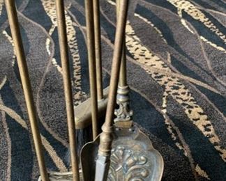 Cast Brass/Metal Fireplace tool Set			SC257