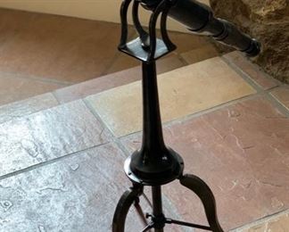 Brass Ship Telescope	25x24.5x13in	HxWxD	SC260