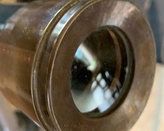 Brass Ship Telescope	25x24.5x13in	HxWxD	SC260