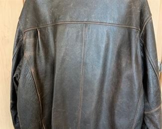 Eddie Bauer Distressed Leather Jacket	XXXL		AF105