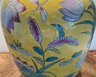 B&P Ceramic peacock design lamp #1of2	26x9		DL4233