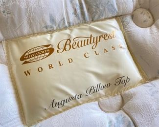King size bed Simmons Beauty Rest world class Augusta Pillow top	76x80		DL4249