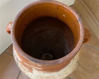 Large planter vase	29x18		DL4261