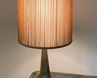 Brass Lamp	27x6		DL4257