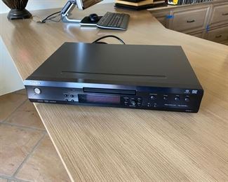 Integra Onkyo DPS-6.7 DVD/ CD/ SACD Player DTS Dolby HDMI			DL4265