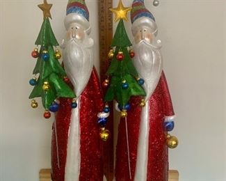 #600R - Pair of Santas - $45.00.