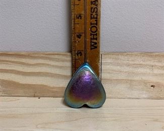 #863P - Robert Held art glass heart paperweight - $15. Please remember there is a $20 minimum purchase requirement for this sale. 