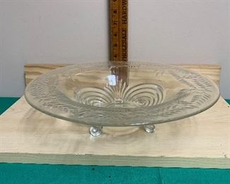 #904P - Footed crystal bowl - $20.00