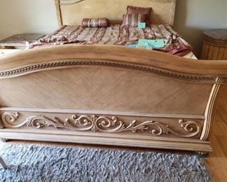 Foot Board of King Size Bed
