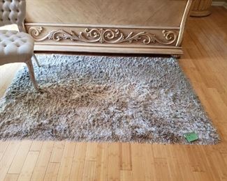 Grey cozy rug $75