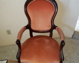 Queen Anne Velveteen Chair
