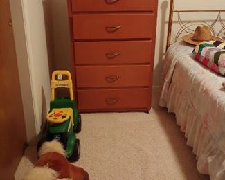 Kids Toys - Dresser