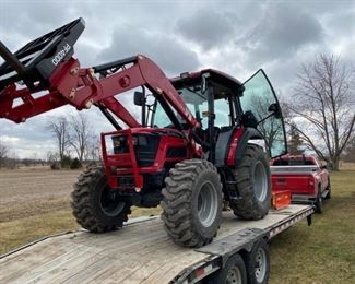 Mahindra - 75HP - 2019 - Loader Tractor - 14 Hours