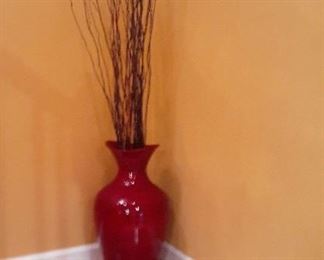 Large red vase 
