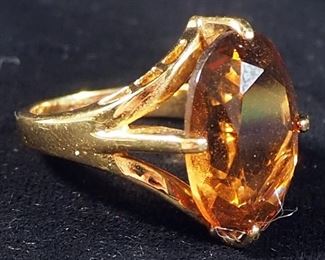 14k Gold Ring With Amber Colored Stone, Size 7-1/2, 7.27g Including Stone