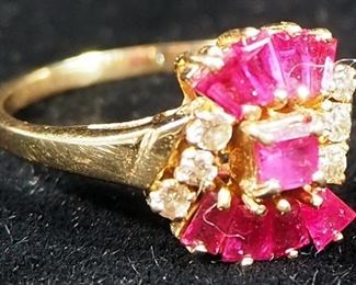 14k GP Ring With Magenta And Clear Stones, Size 7-1/4, 3.3g Including Stones And 14k GE Ring With Magenta And Clear Stones, Size 6-1/2, 2.9g w/ Stones