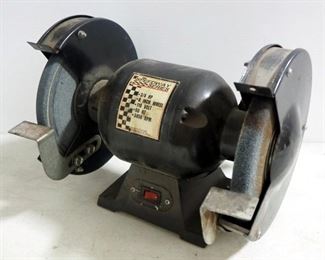 Speedway Series 8" Bench Grinder, Powers On
