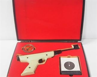 Manu Arms .177 Cal Air Pistol With Foam Fitted Case, Targets And Pellets
