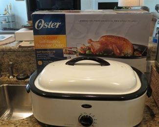 ELECTRIC TURKEY ROASTER: Save oven space!