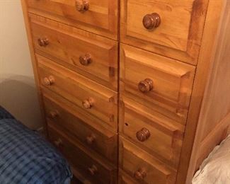 10 drawer pine chest. 