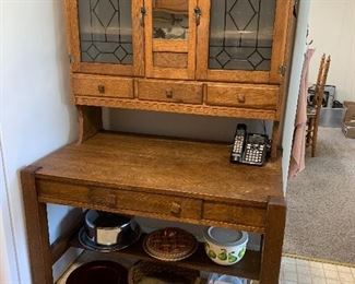 #21	Kitchen hutch with frosted glass doors 42"x28"x67	 $150.00 
SOLD