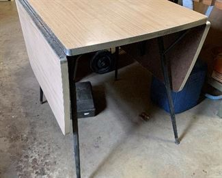 #42	Mid Century drop leaf table 21"x30"x28"	 $30.00 
