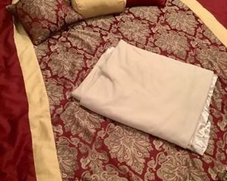 Queen Comforter Shams Pillows and Blanket